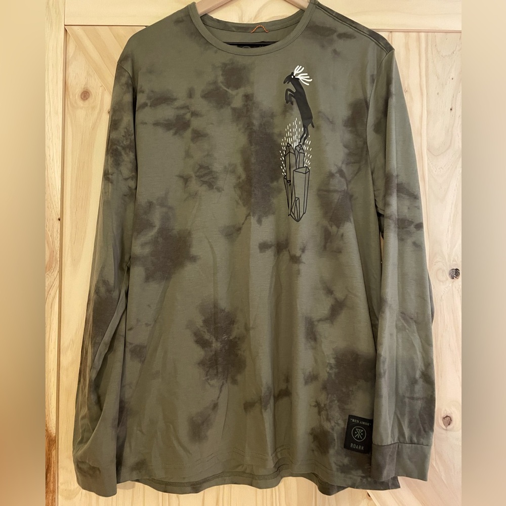 Roark men’s long sleeved performance shirt
